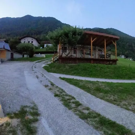 Σπίτι διακοπών Deluxe Near The Soca River *